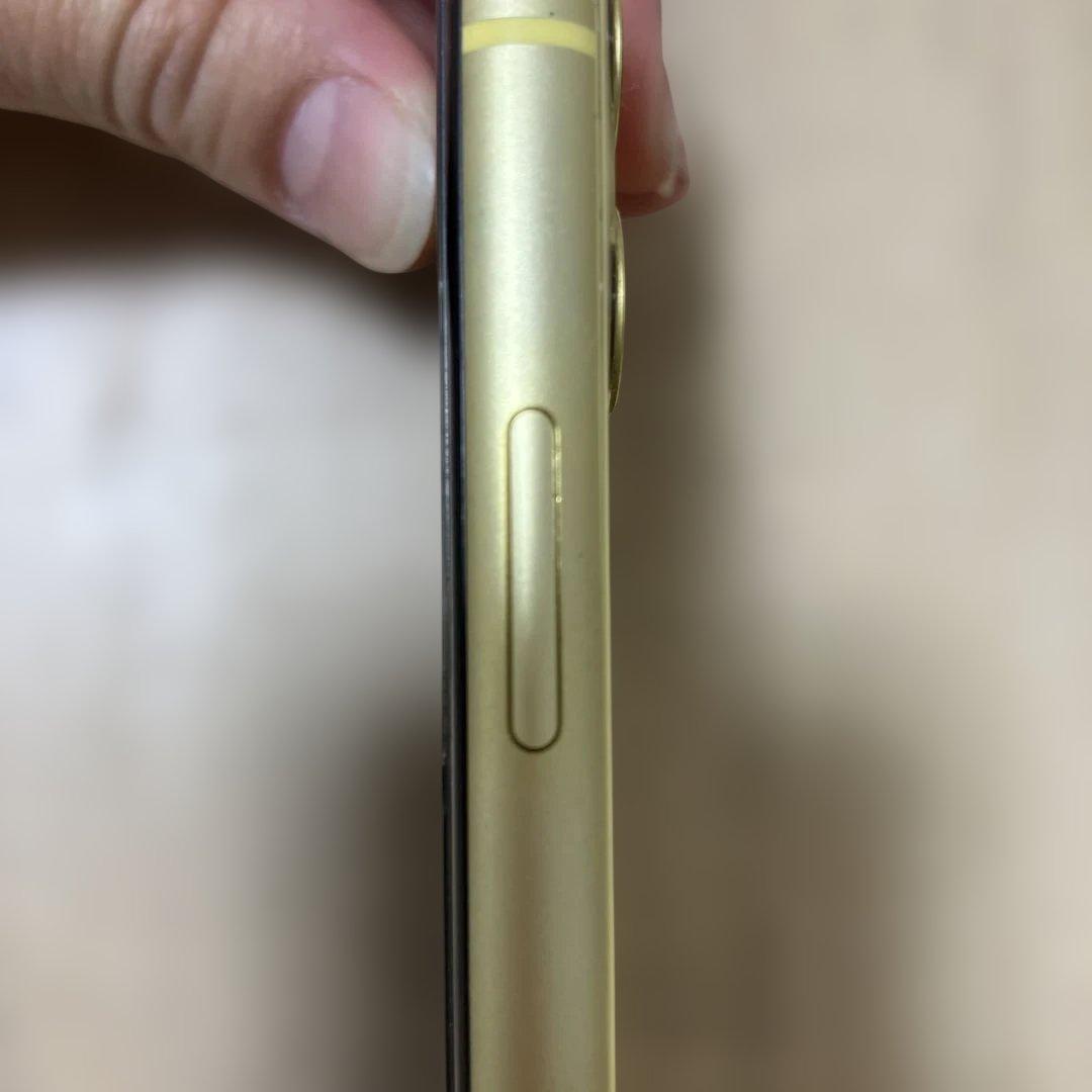 Apple iPhone 11 128GB イエロー　【初期化済み】　箱無し