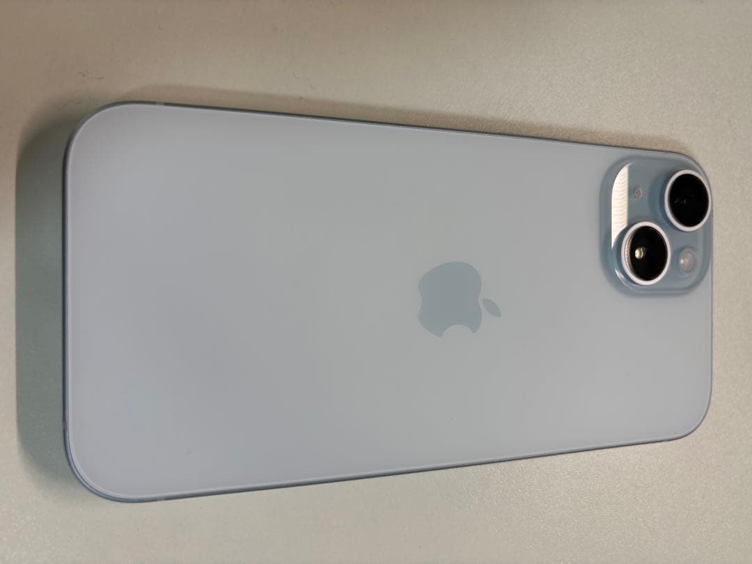 Apple iPhone15ブルー