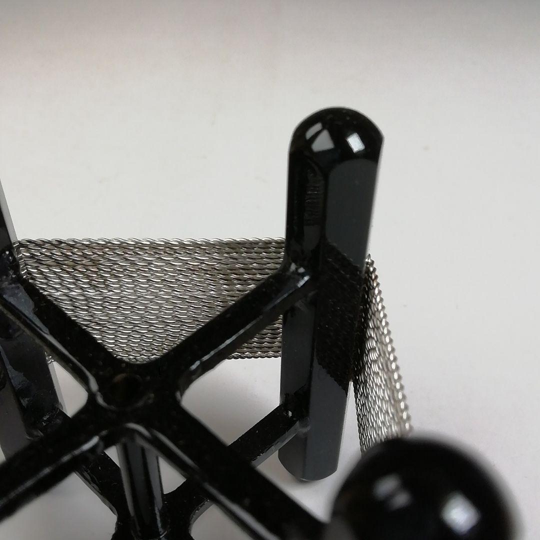 Ｔ９６３　蓋置　『黒漆　銀線糸巻』『井波慶州 作』　共箱　茶道具