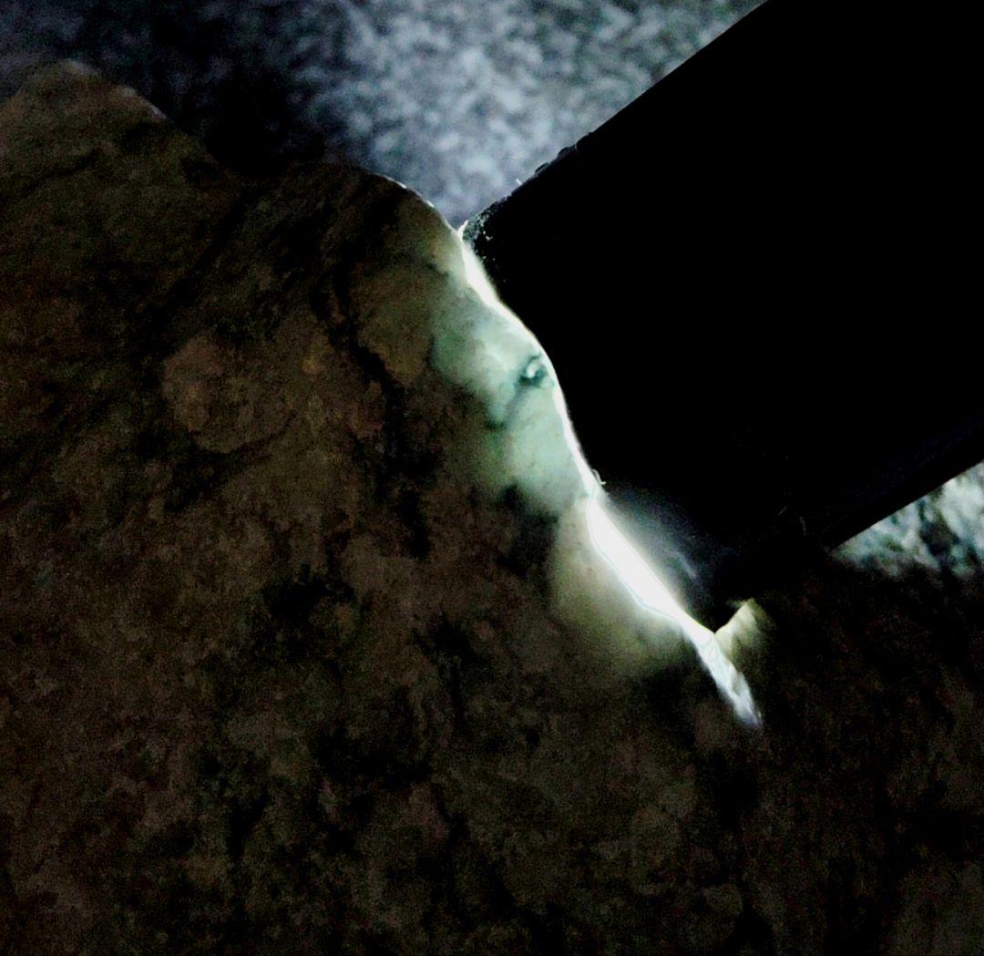 ★翡翠原石★糸魚川硬玉【横川ブルー・転石・川ズレ・ウブ5kg】