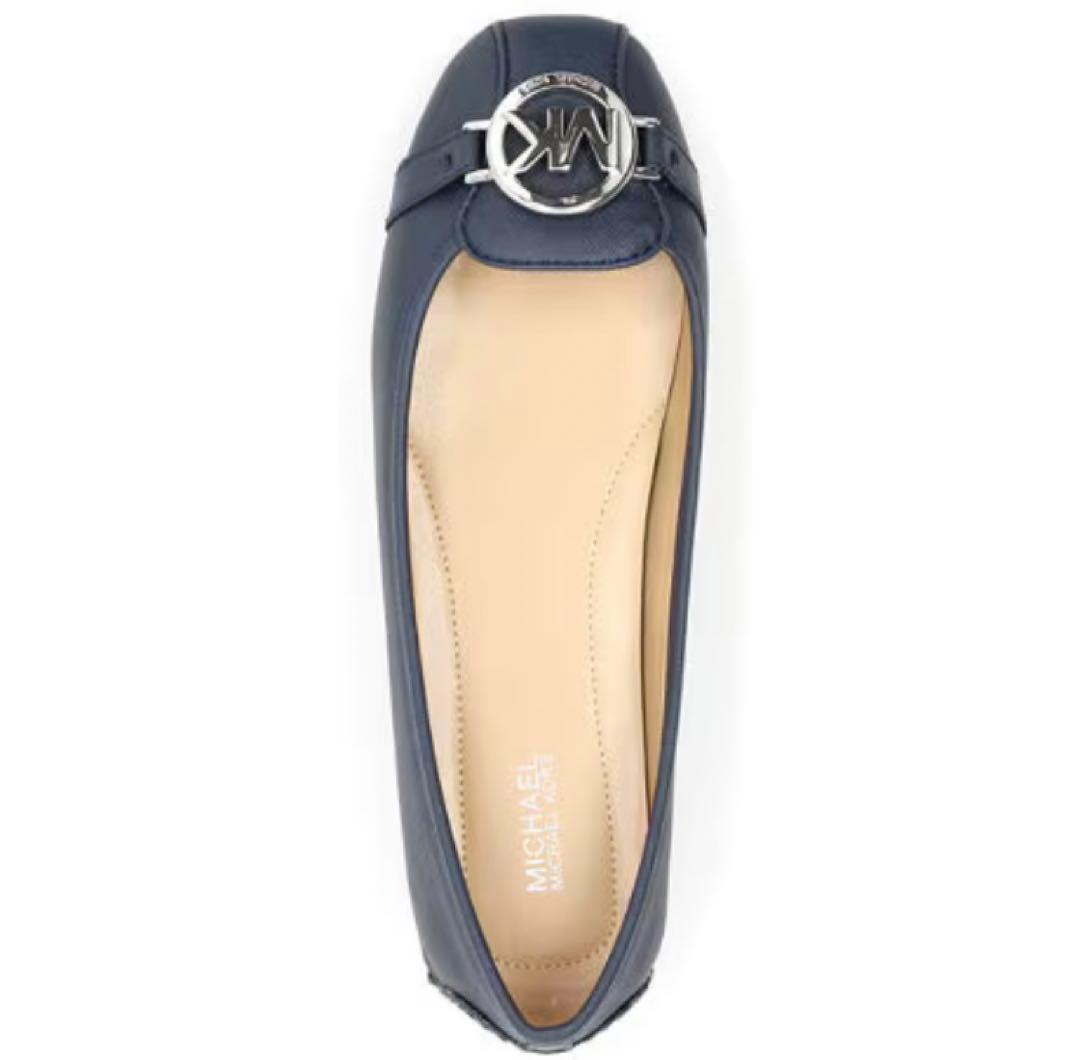 ☆新品☆マイケル・コースFULTON モカシン　ネイビー　24㎝フラットシューズ
