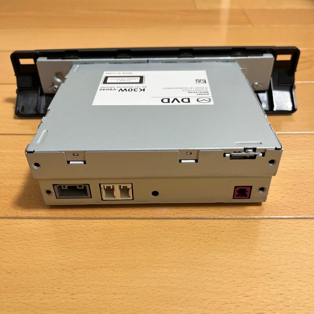 MAZDAマツダDVDプレーヤー　K30W-V6040