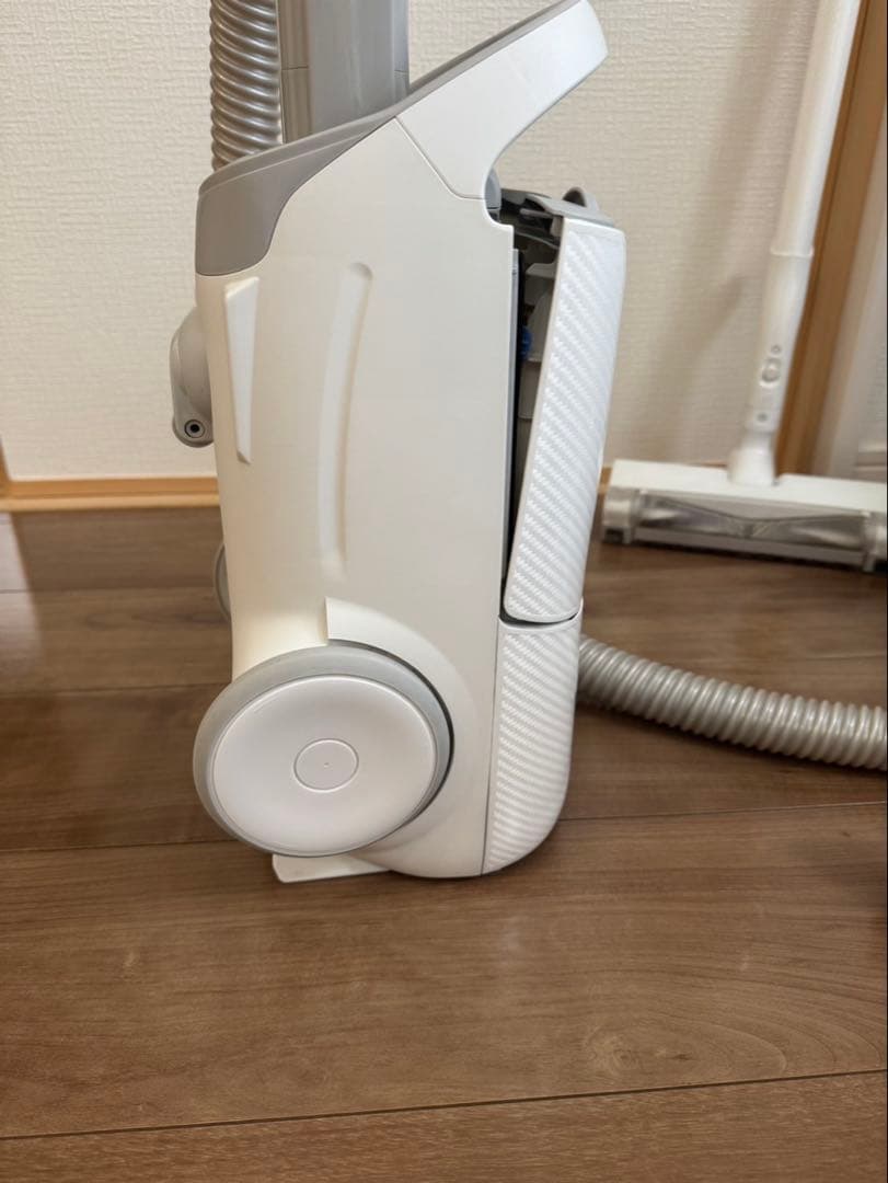 Panasonis電気掃除機MC-JP840K-W 2021年製