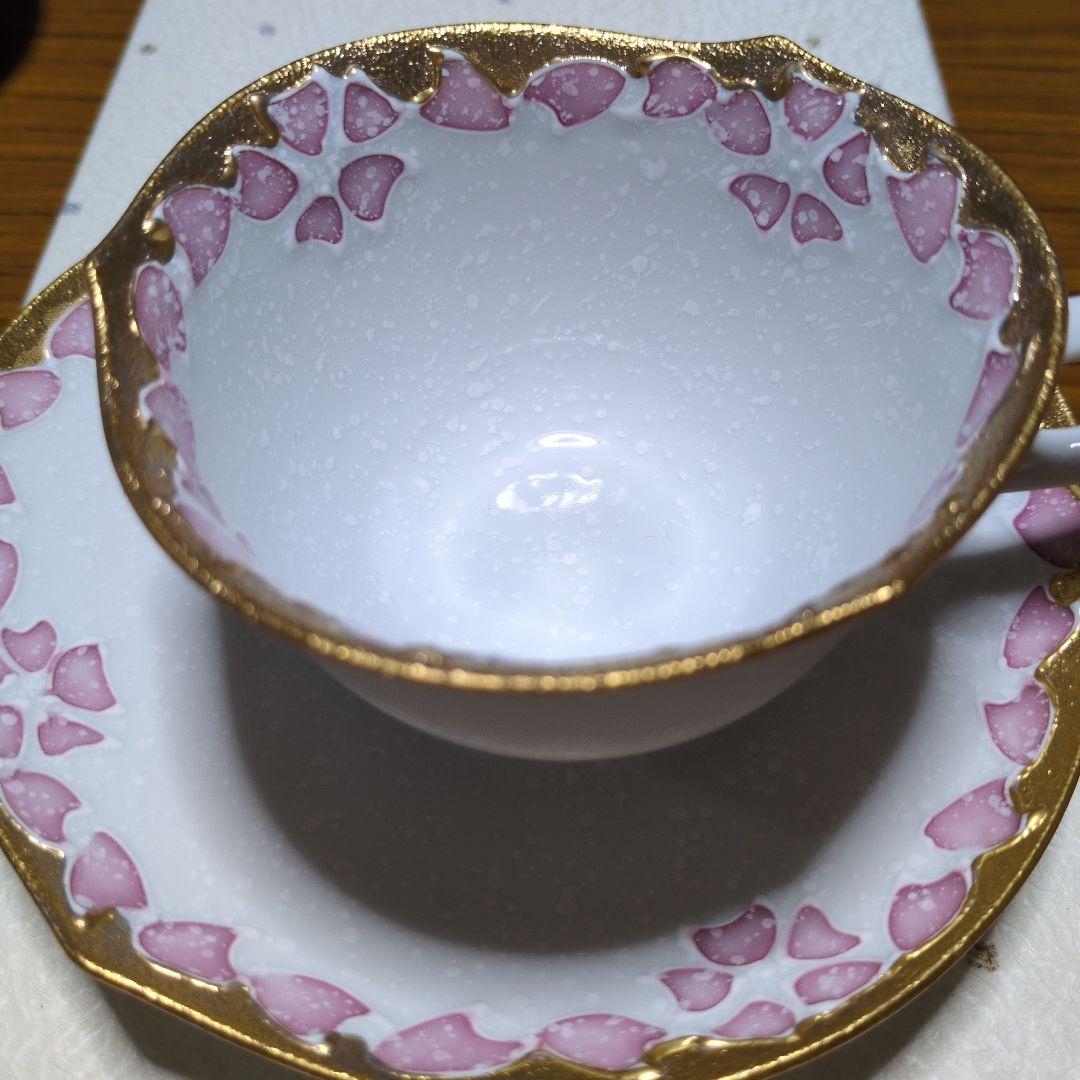 「有田焼 」「文山窯」「カップ&ソーサー」「 輪花」ゴールド「ピンクブルー」2客