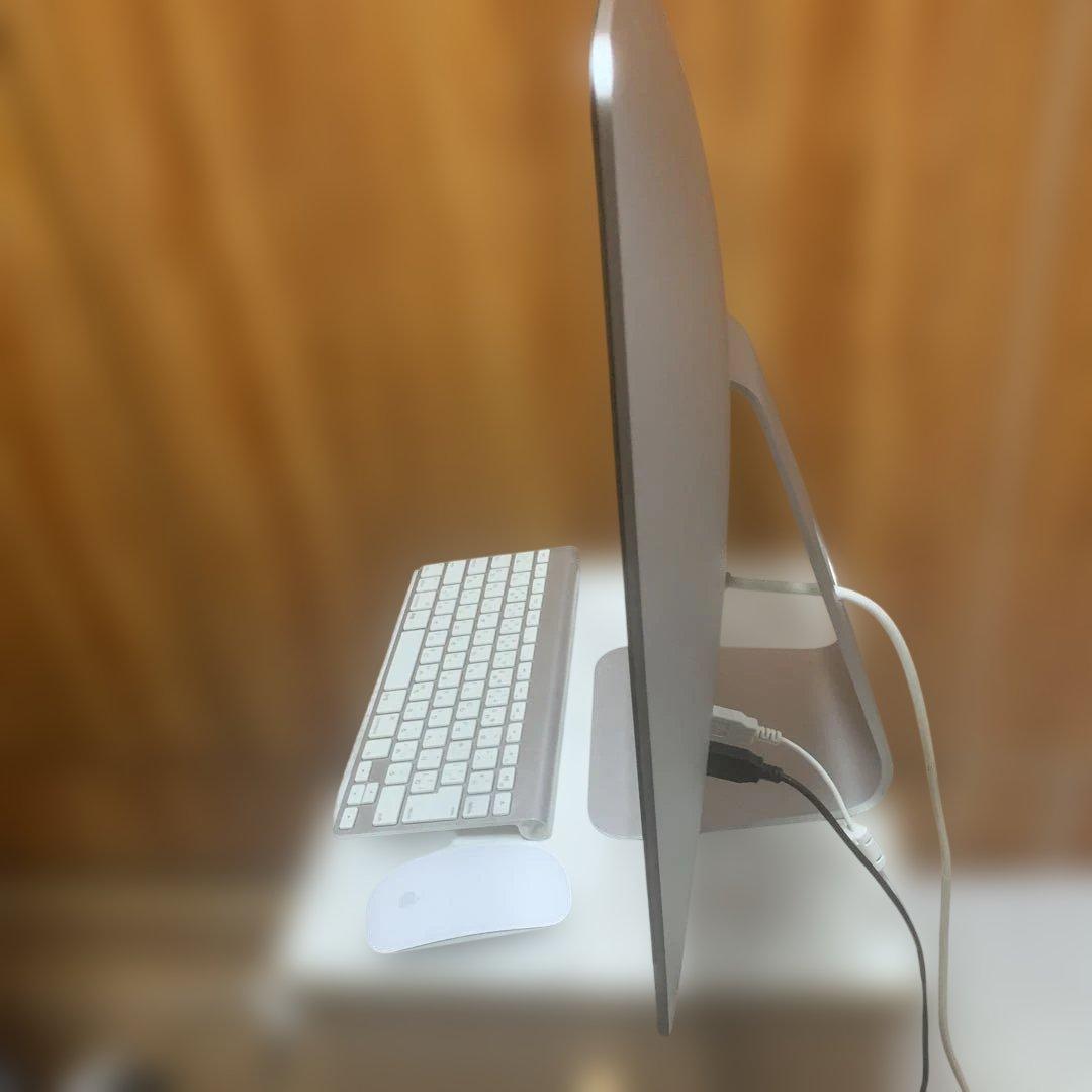 iMac (21.5インチ, Mid 2012)