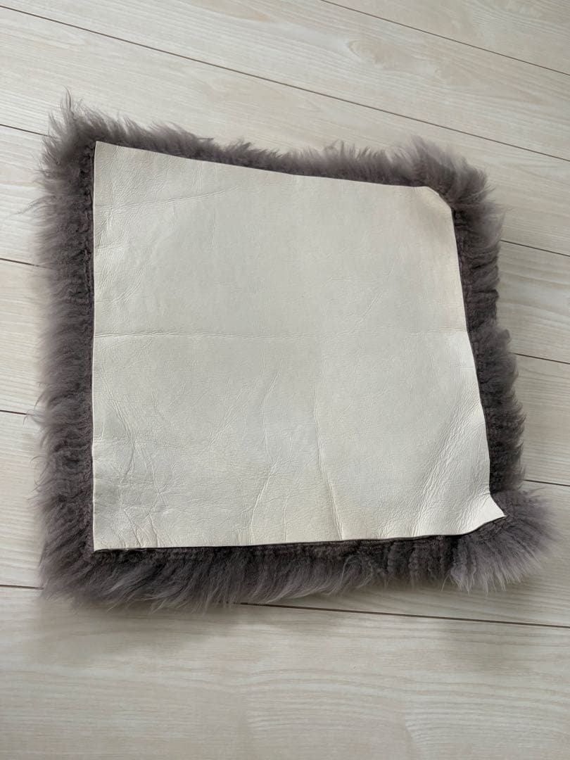 ファー ミニラグ チェアパッド4枚セット グレー ベージュ ムートンラグ