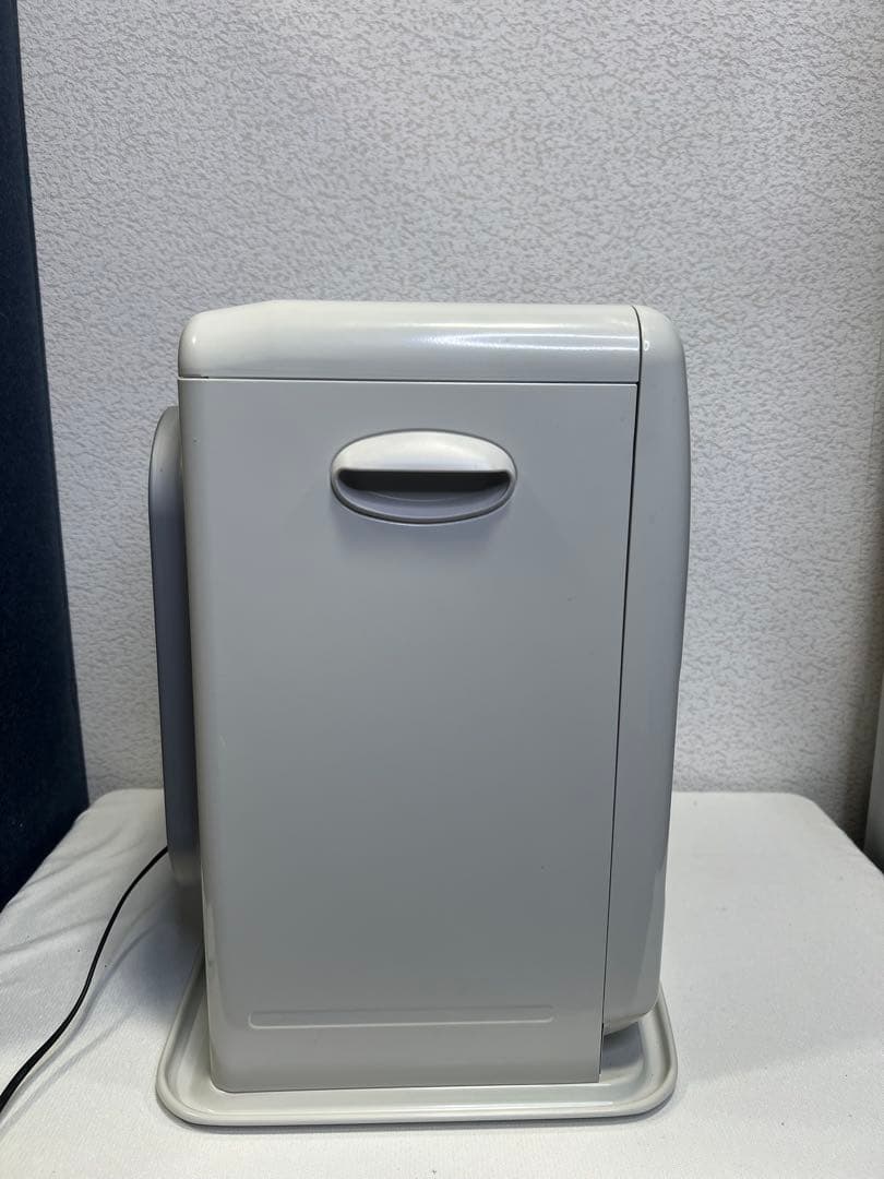 2021年製　ダイニチ　石油ファンヒーター　FW-4221S