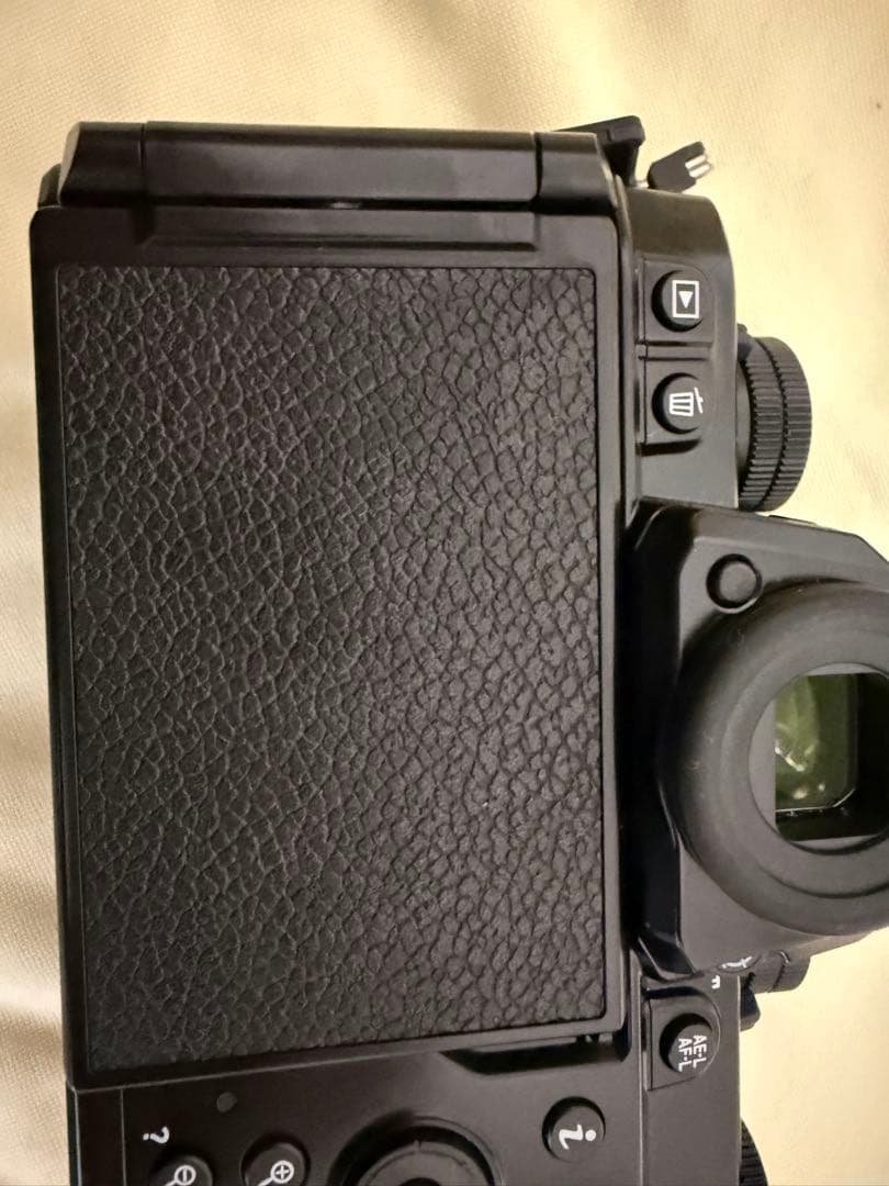 ニコン　Nikon zf 純正グリップ付き