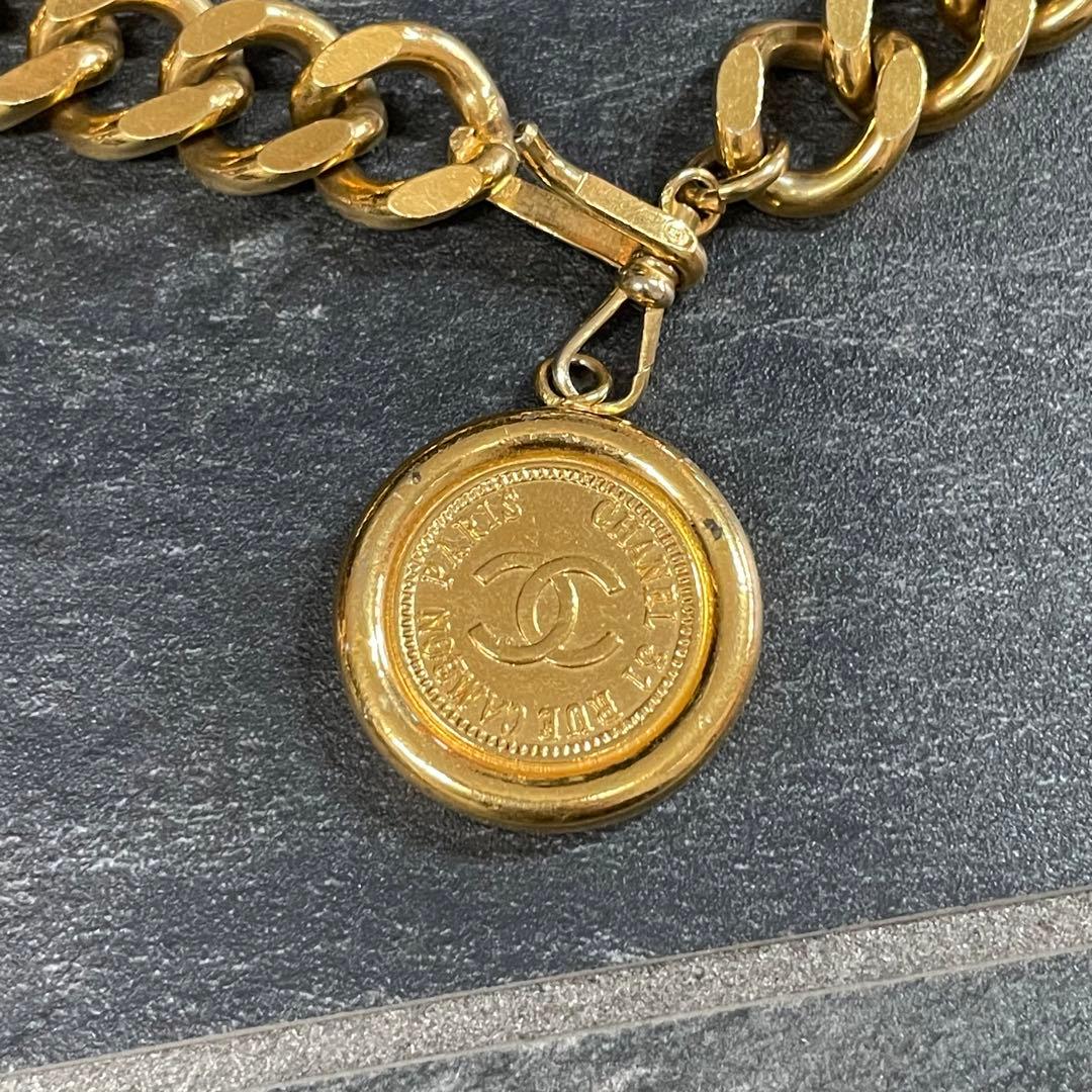 CHANEL ヴィンテージ　チェーンベルト　メダリオン　ゴールド
