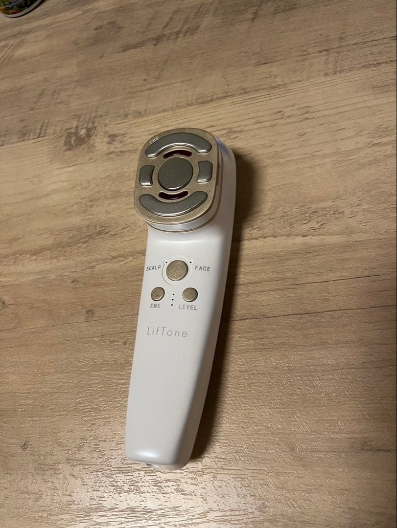 LifTone リフトーン　ホワイト