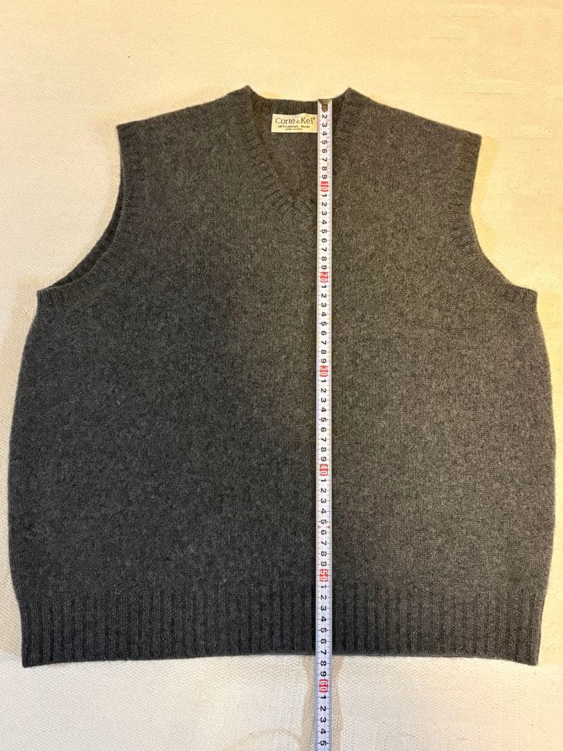 ダークグレー Vネック ベスト Mサイズ相当　カシミア