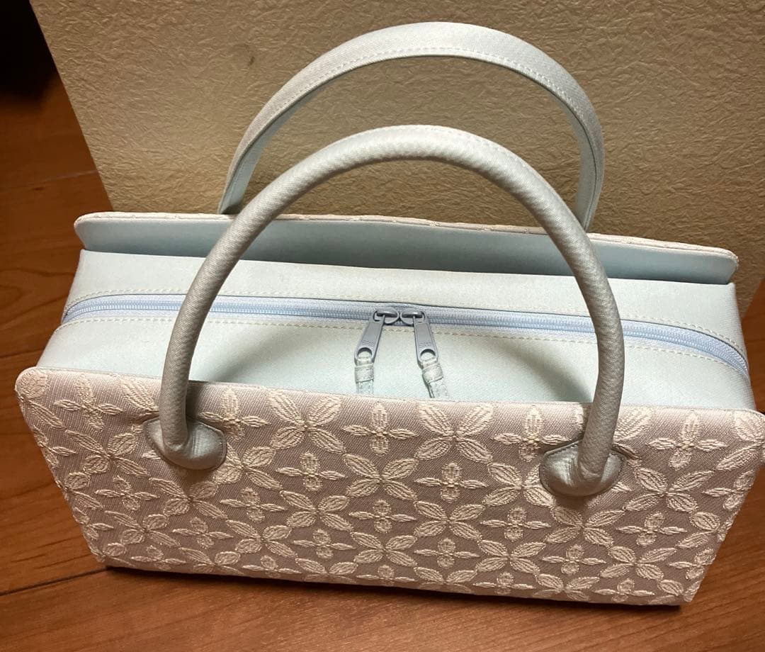 和装用バッグ 花柄ホワイト×水色