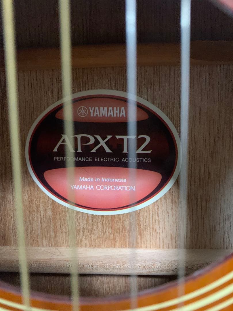 Yamaha アコースティックギター　APX T2