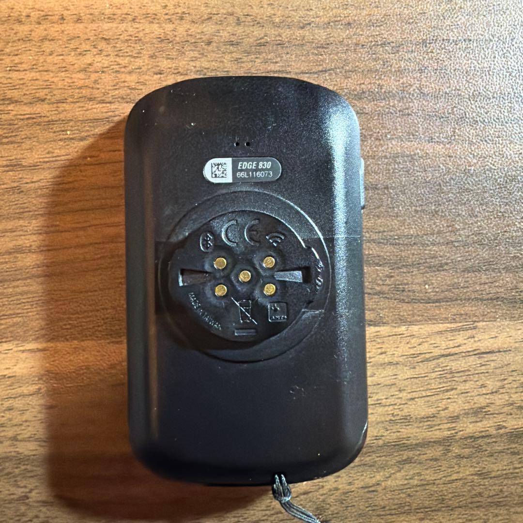 【美品】Garmin Edge830(本体＋センサー＋心拍計)