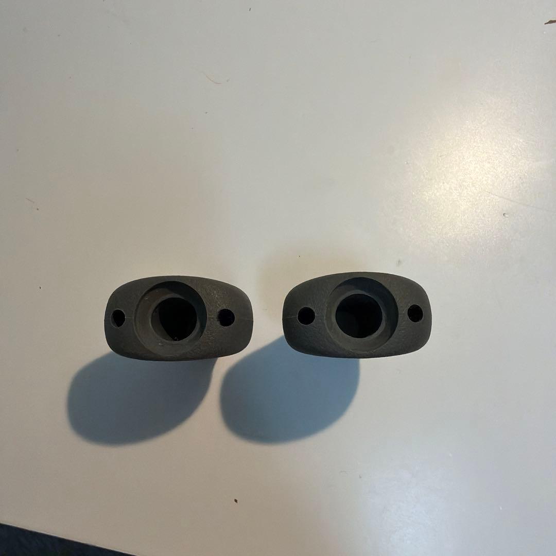 フラットノブ　グレー　美品　DRT