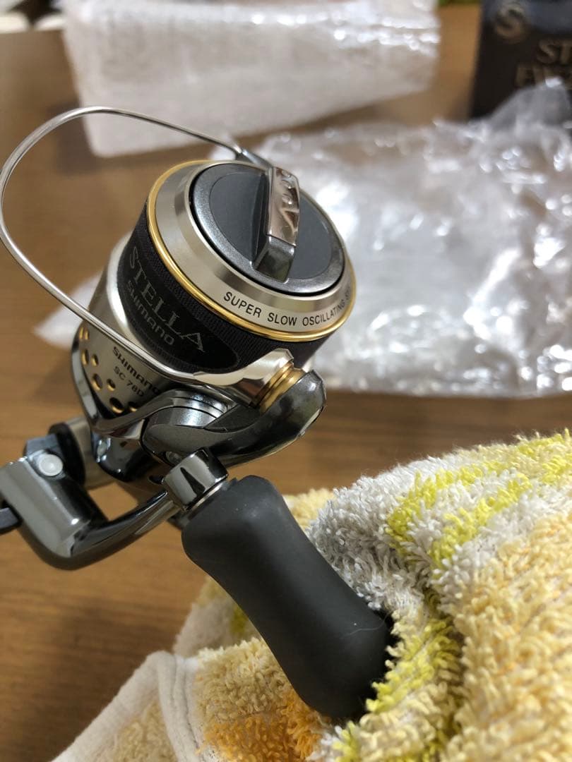 シマノステラSHIMANO STELLA FW2000S リールステラ　01