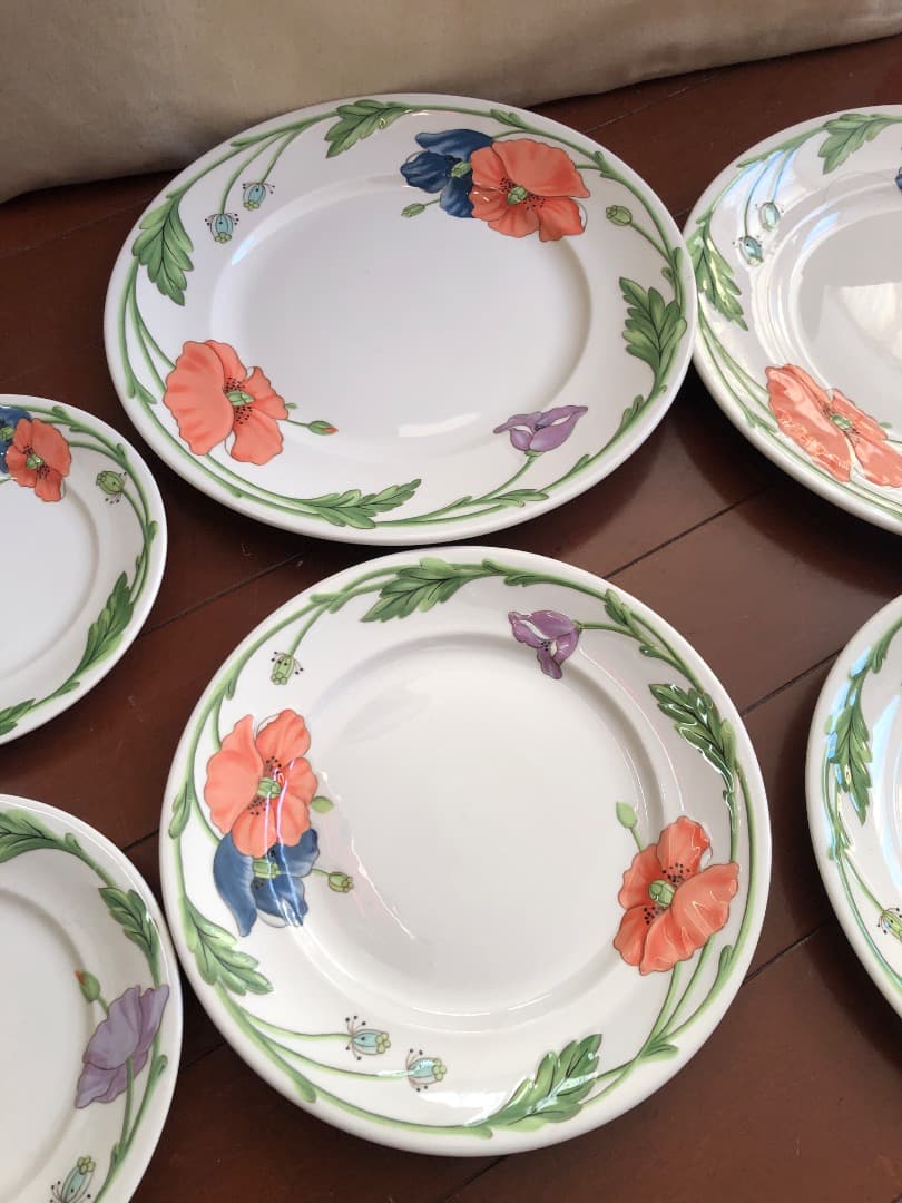 ヴィレロイ＆ボッホ　アマポーラのプレート大中小各2枚　花柄皿 6枚セット 陶器製