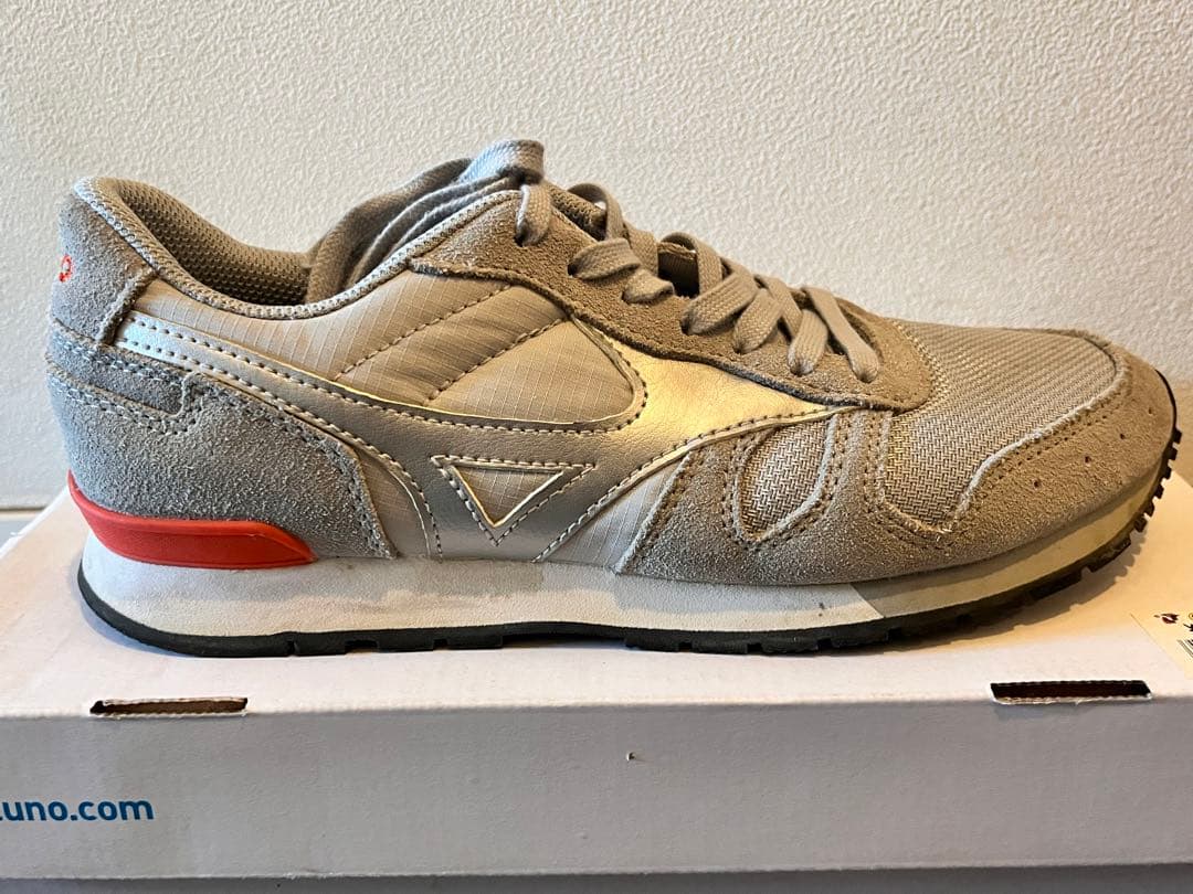 セール中 グランパス ミズノ 限定コラボシューズ レア 24.0cm