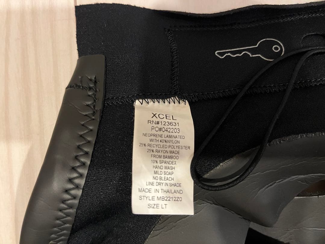 XCEL エクセル　ウエットスーツ　シーガル　サイズLT 2mm