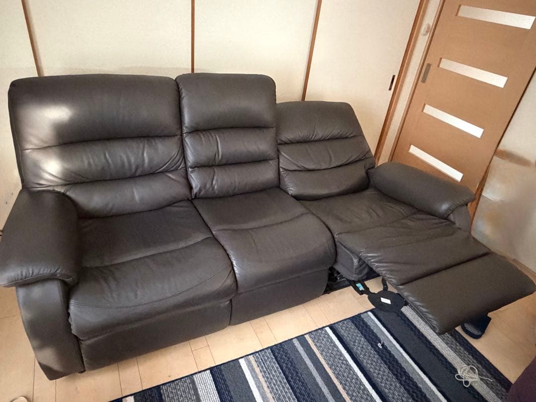 ダークグレー 3人掛けリクライニングソファ