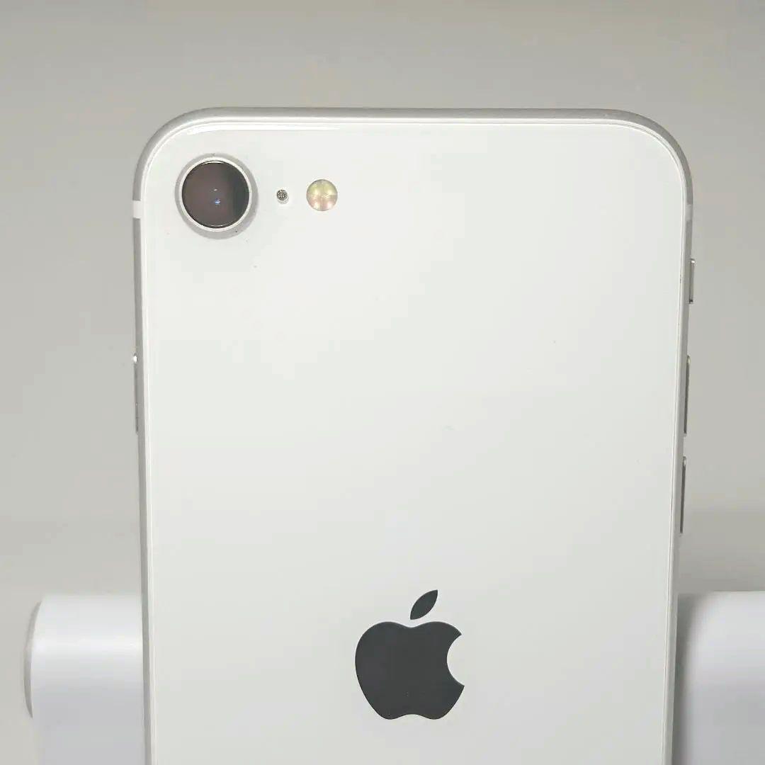 準美品 iPhone SE 第2世代 SE2 128GB MXD12J/A