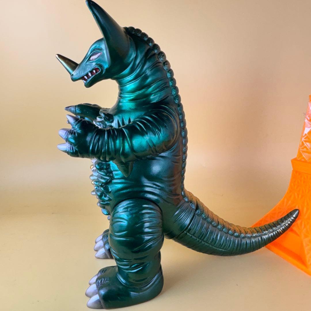 ブルマァク ジャイアント ゴモラ・後藤彩色所 カスタム ワンオフ