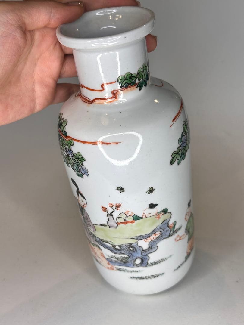 【新年セール】康熙葉子款 底部款識 人物童子戯図 彩絵 花瓶 中国古美術 时代物