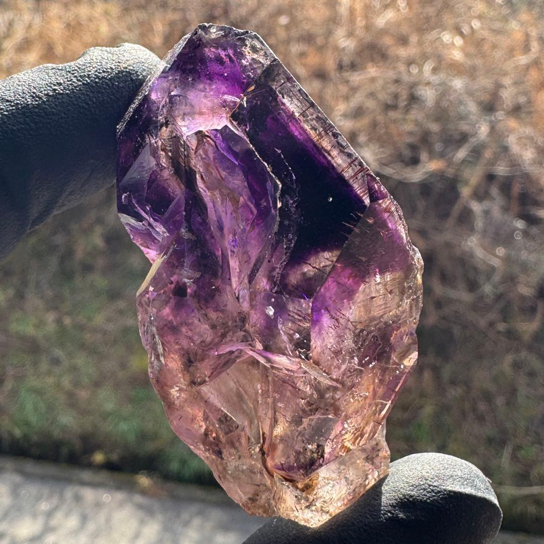 極上 水入り シャンガンアメジスト(ジンバブエ産) クリスタル 原石 鉱物標本
