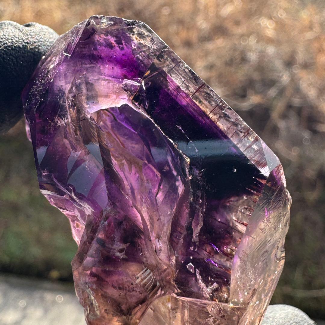 極上 水入り シャンガンアメジスト(ジンバブエ産) クリスタル 原石 鉱物標本