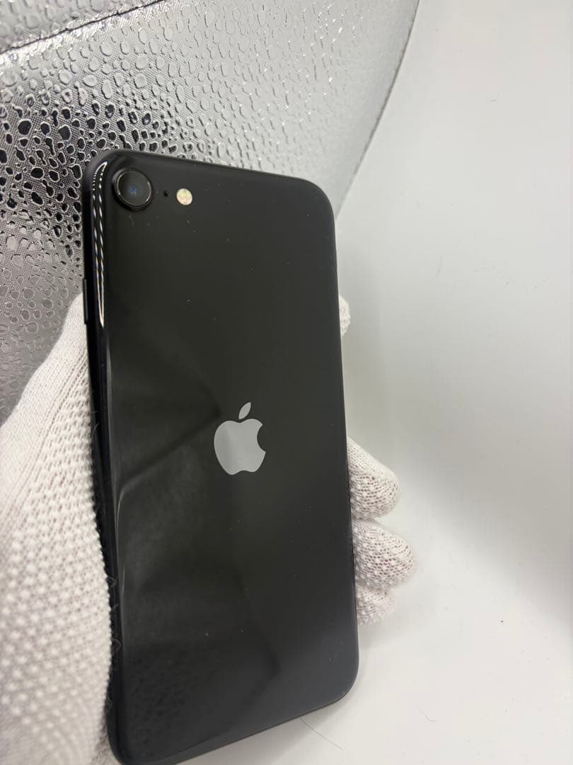 iPhone SE2 128GB ブラック
