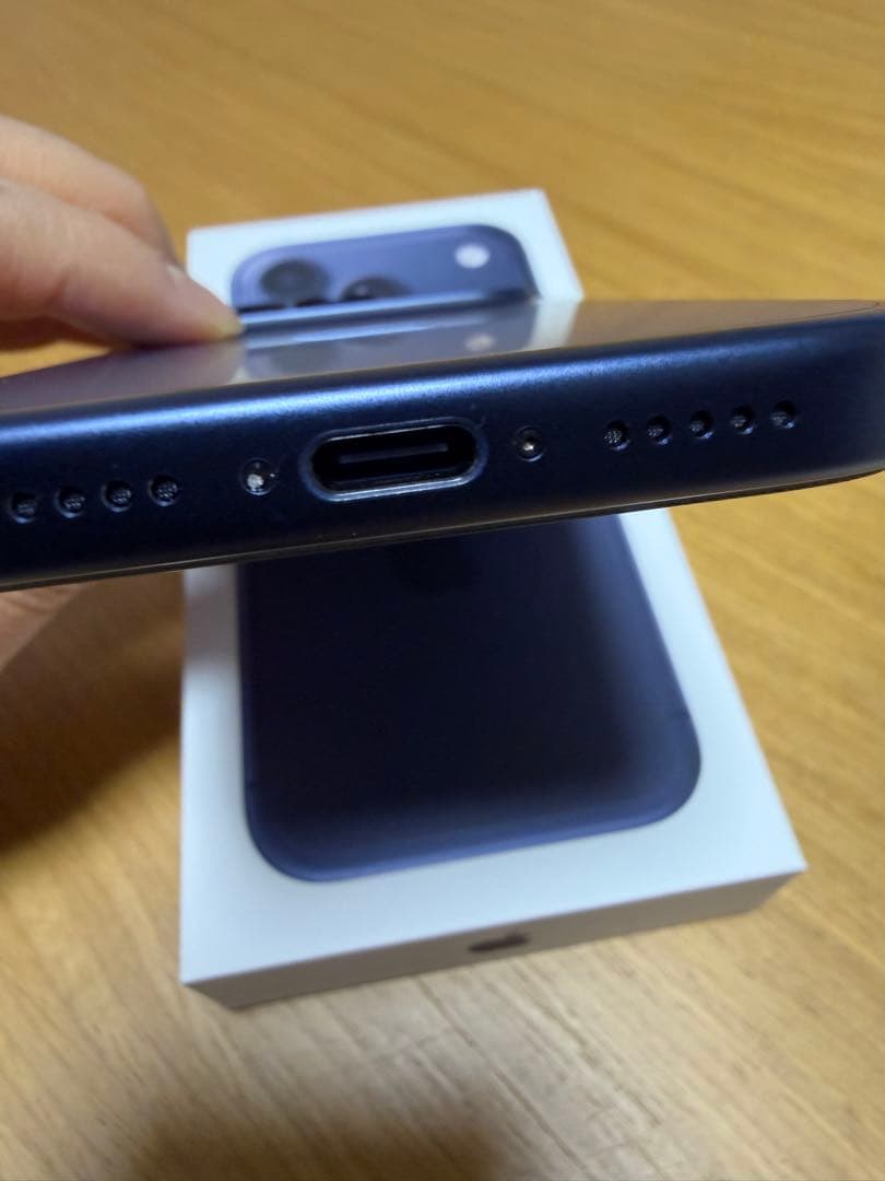 iPhone17pro 256GB ディープブルー✳︎未使用に近い✳︎明日発送