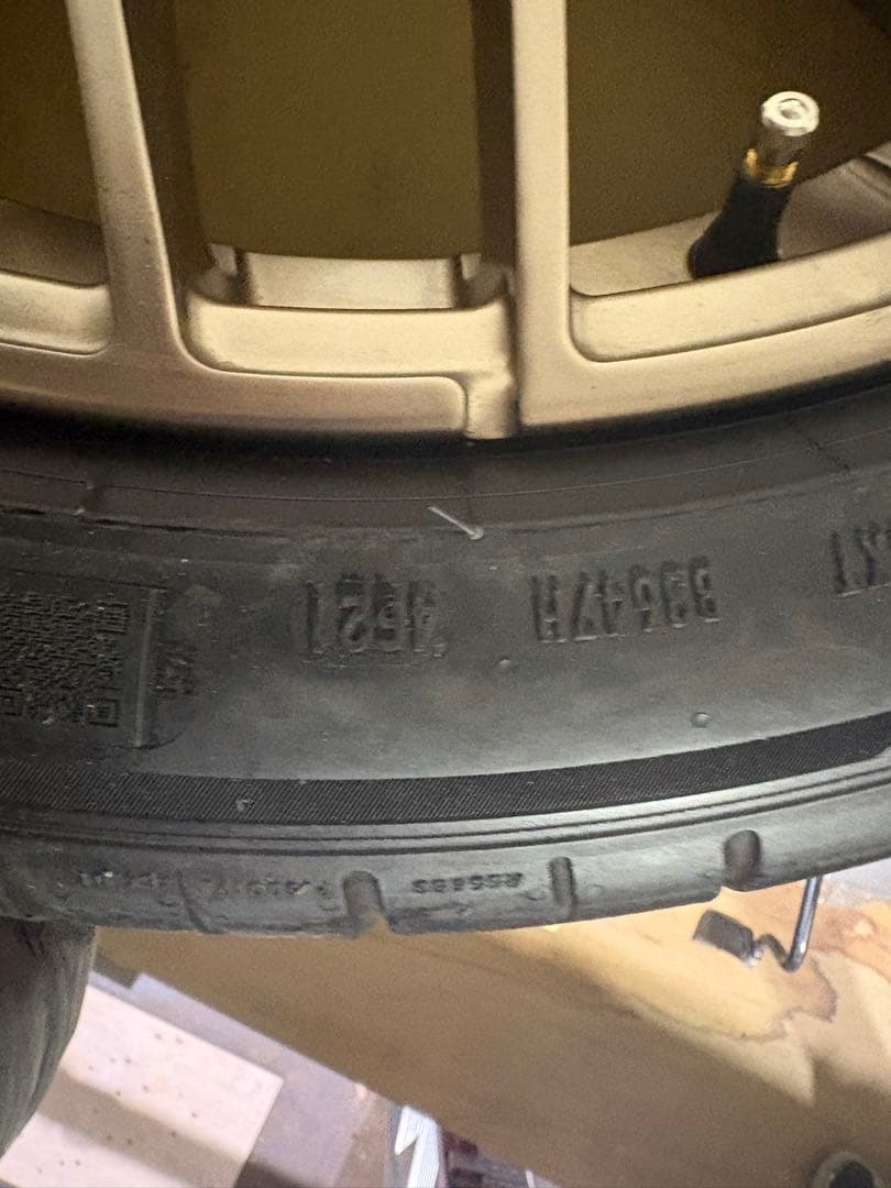 G80M３CS純正タイヤホイールセット