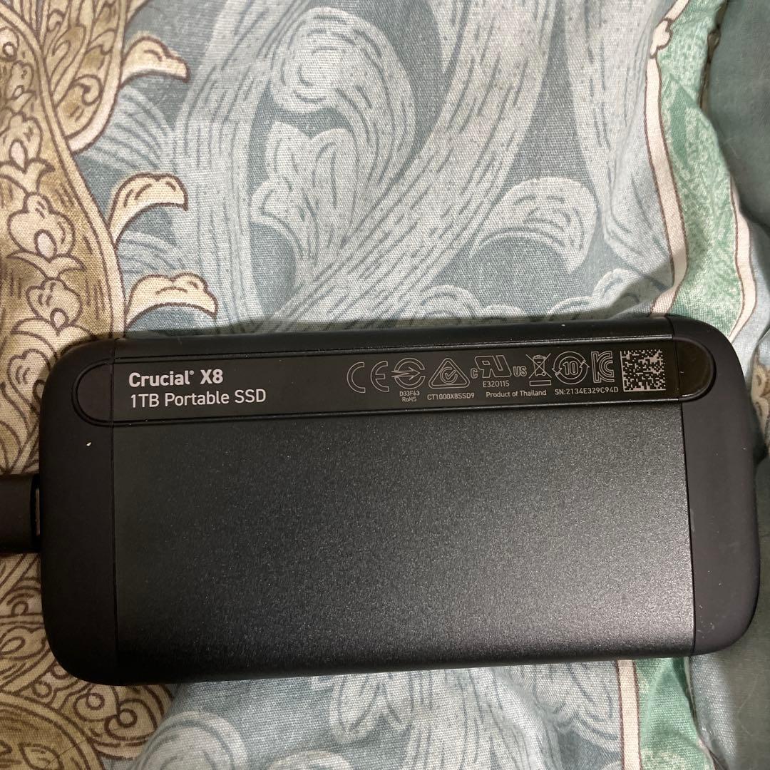 外付けハードディスク・ドライブ CRUCIAL X8 PORTABLE SSD 1TB