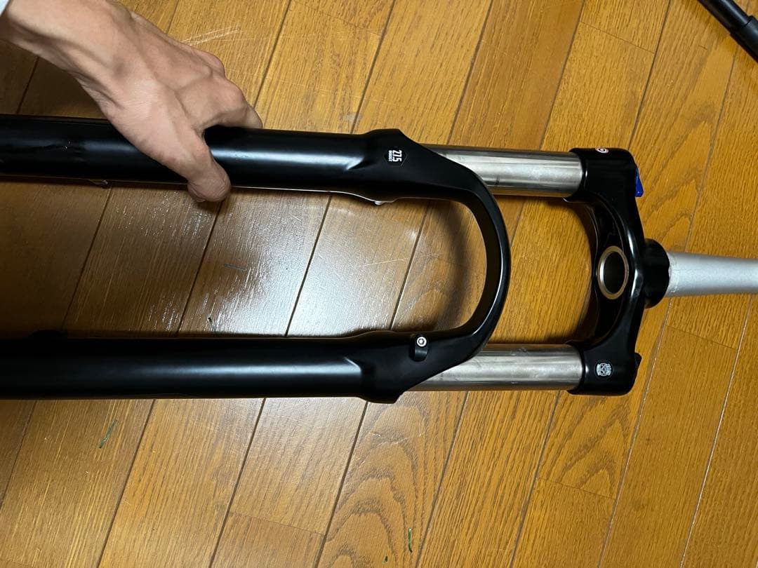 パーツ Suntour XCR34 SF19 LO-R DS Boost 27.5