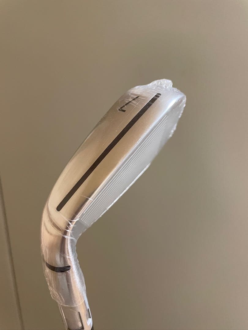 テーラーメイド Qi アイアン #7S スチールシャフト N.S.PRO910