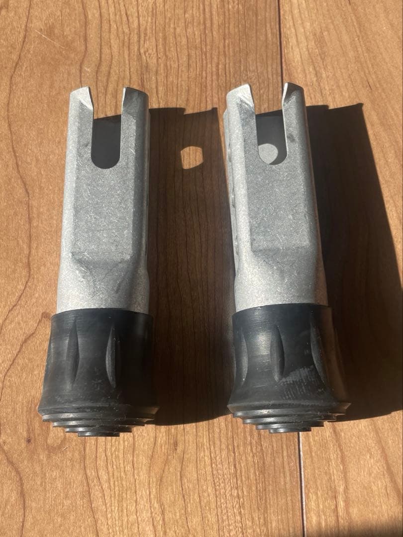 NOVITA 120（ノビタ） ナチュラルマウンテンモンキーズ　Silver