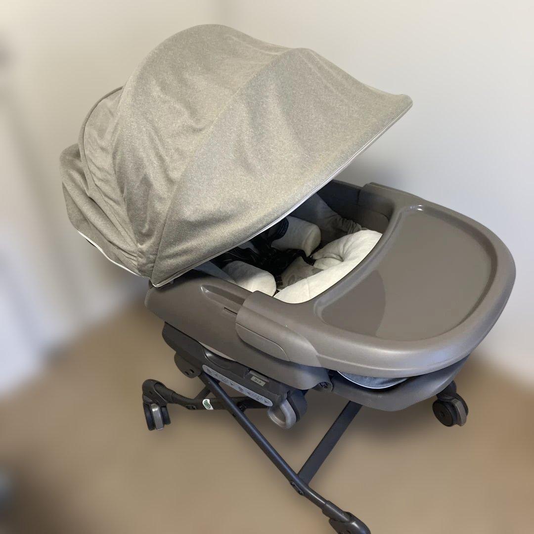 Combi ネムリラ AUTO SWING BEDi EG