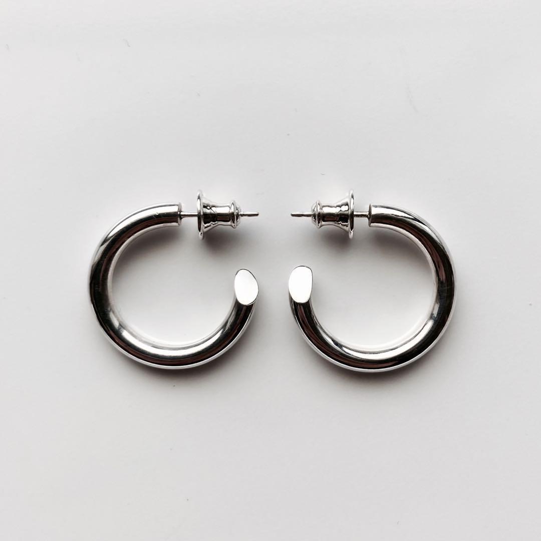 新春限定価格　新品 【 3mm×21mm 】両耳用 シルバー925 フープピアス
