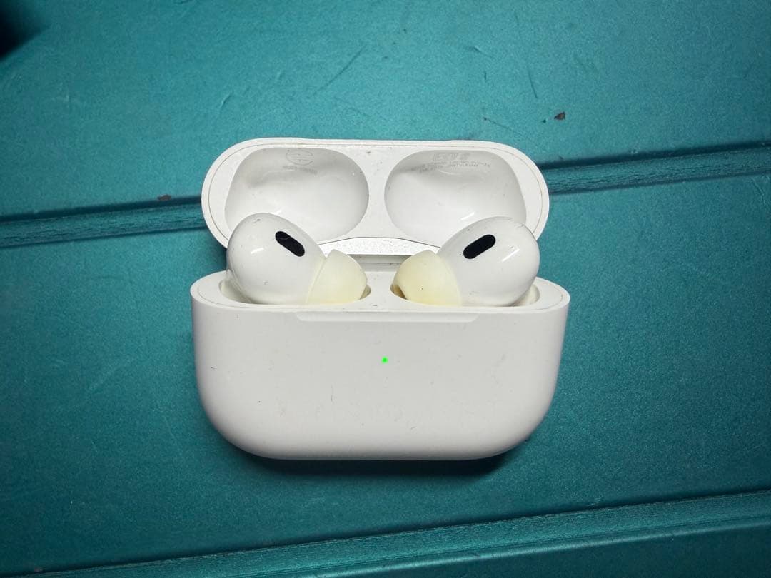 AirPods Pro 第2世代 本体 充電ケース付き