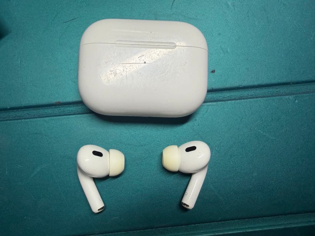 AirPods Pro 第2世代 本体 充電ケース付き