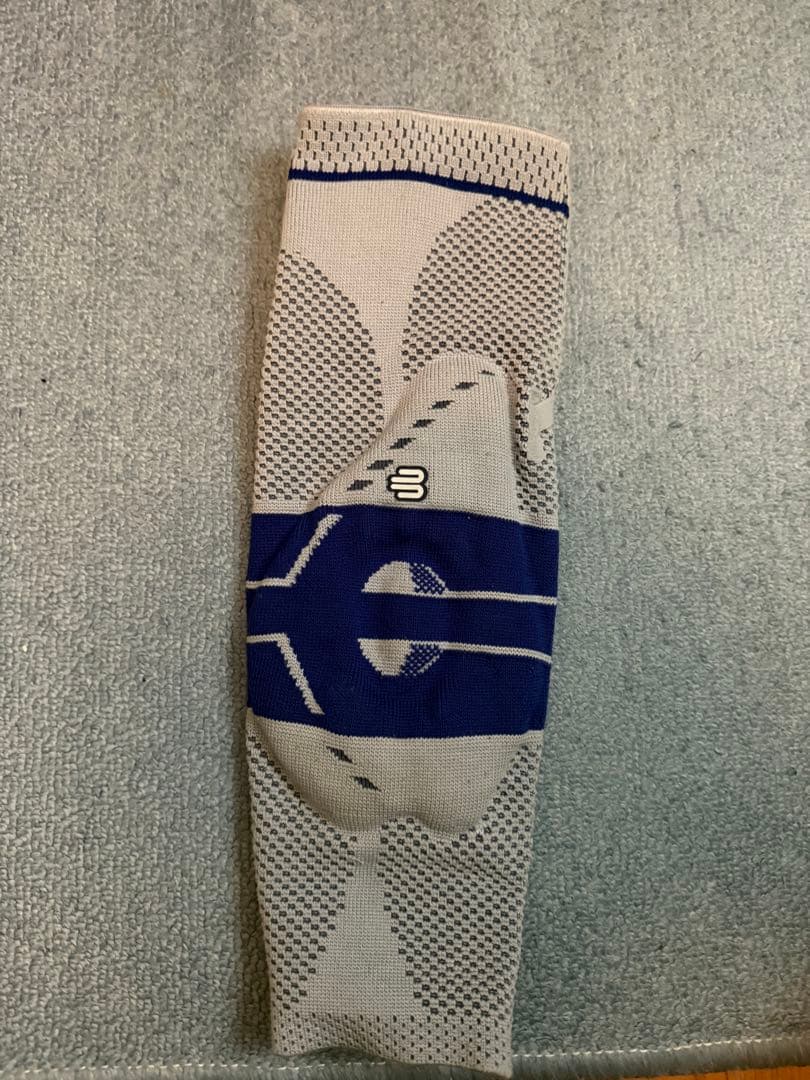 Bauerfeind GenuTrain P3 アクティブサポート