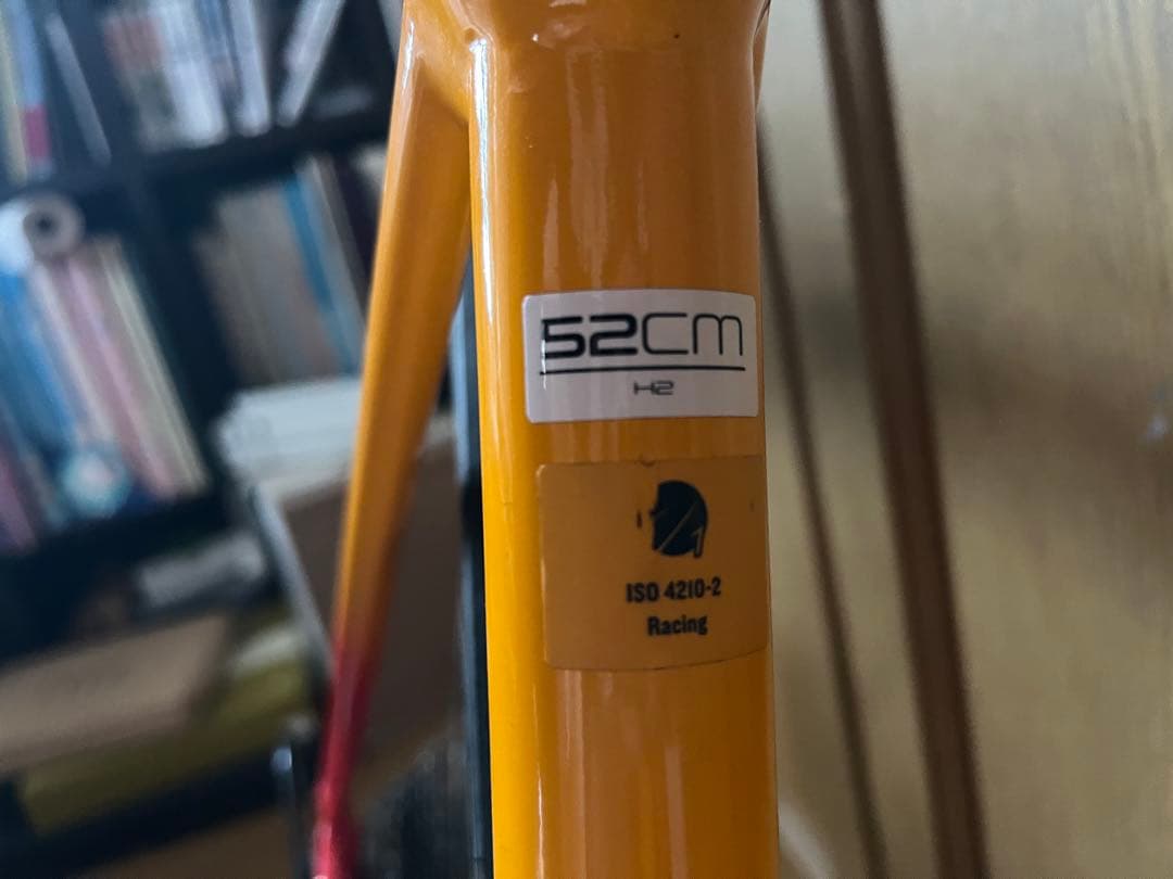 トレックエモンダALR4