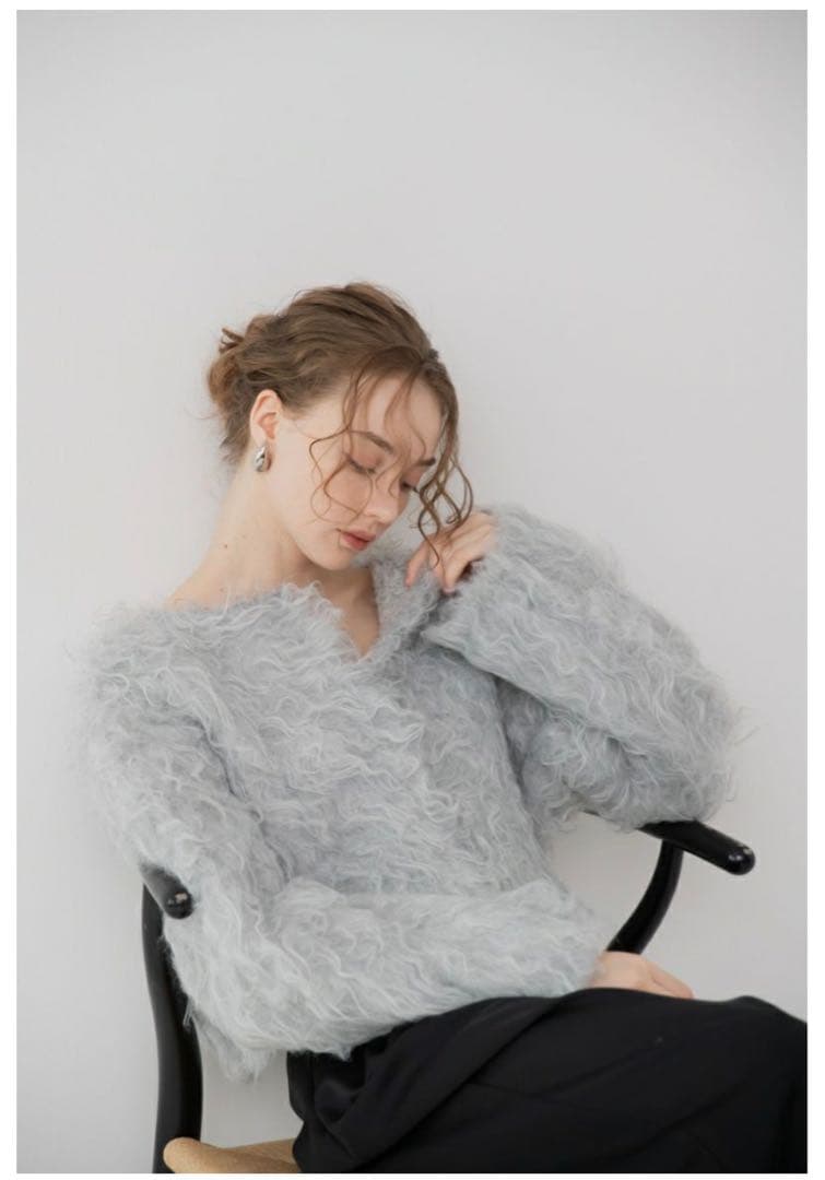 dolce メゾンドドルチェ ウェイビーカーディガン グレー　新品未使用