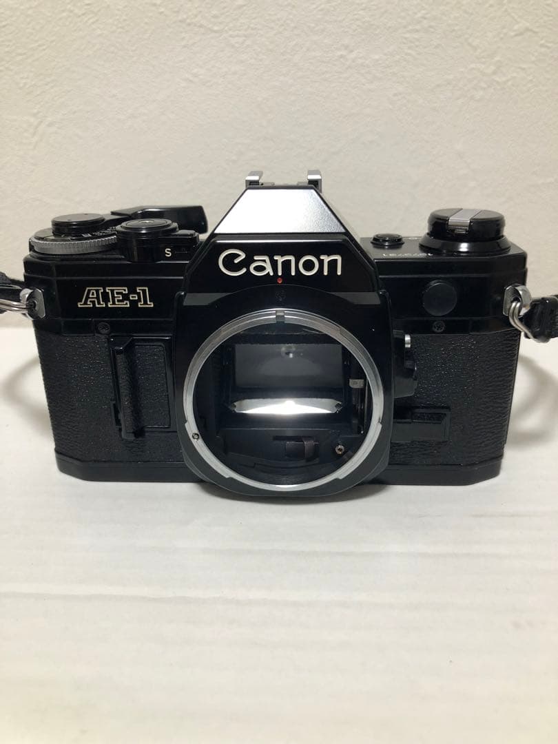 【美品中古】Canon AE-1 フィルム一眼レフカメラ　説明書カタログ付き