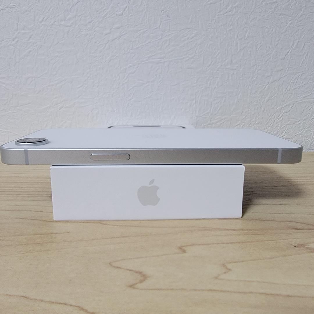 【ほぼ新品】iPhone 16e 128GB