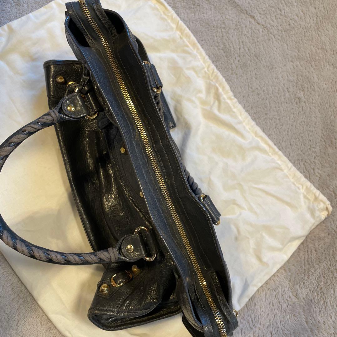 BALENCIAGA ネイビー ショルダーバッグ