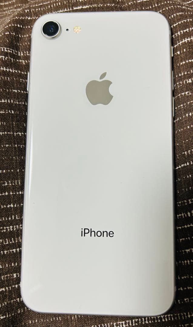 Apple iPhone ホワイト 本体