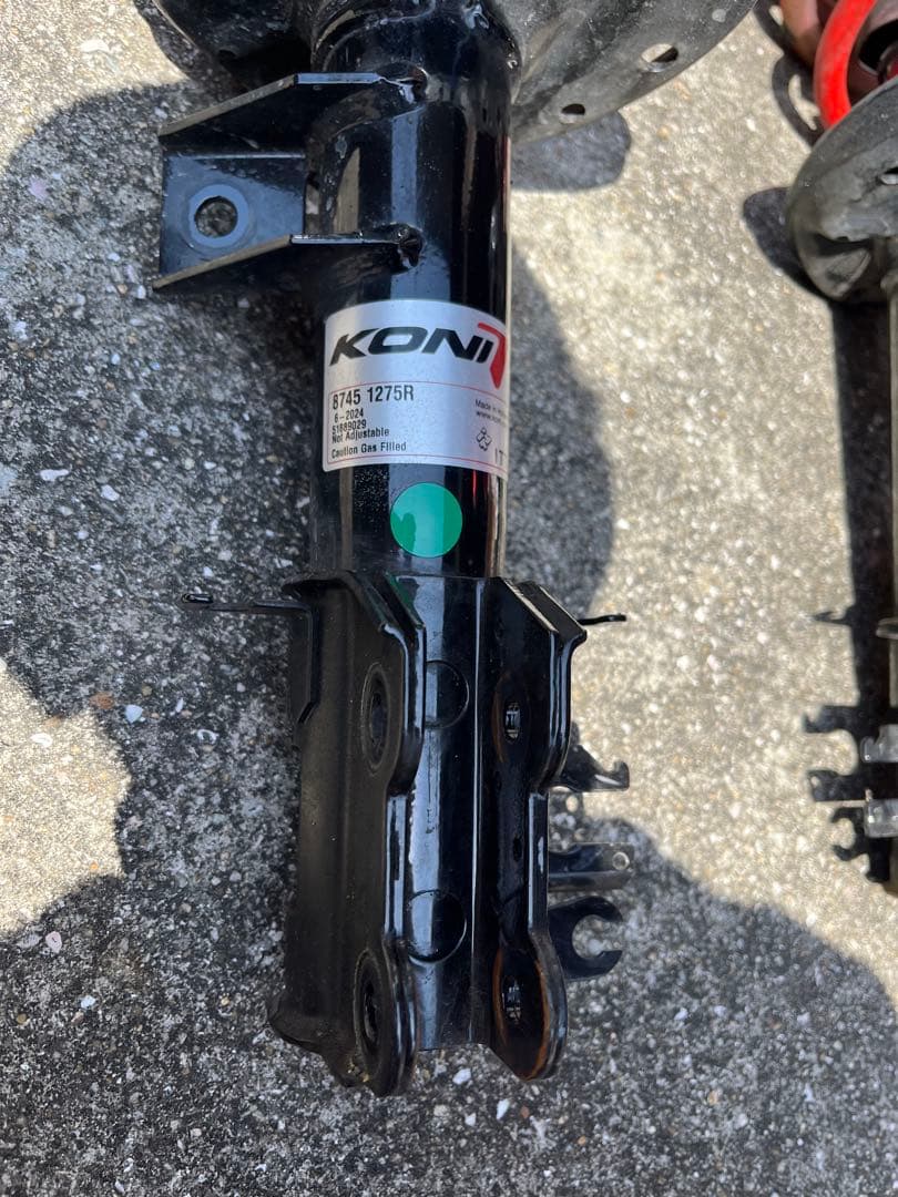 アバルト695 ツーリズモ 純正 KONI アイバッハ サスペンション キット