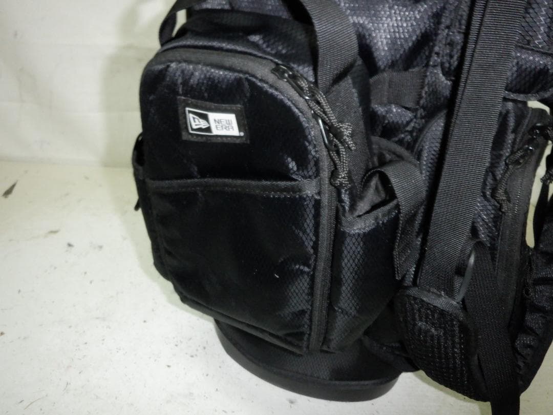 NEW ERA★ニューエラ★9.5型★軽量★美品★スタンド(BK)