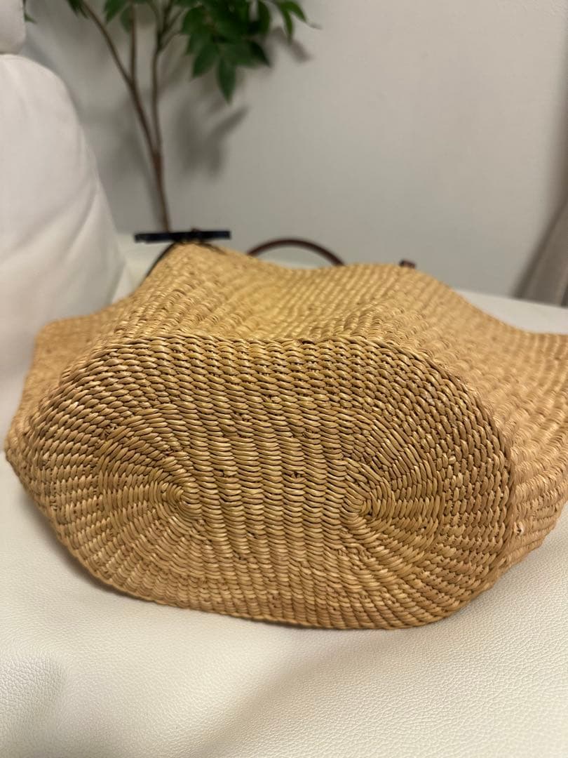 美品LOEWEシェルカゴバックアナグラムチャーム¨̮